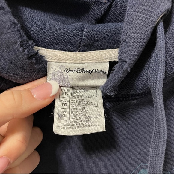 Disney Donald Duck Vintage Embroidered Sweatshirt - Picture 12 of 12